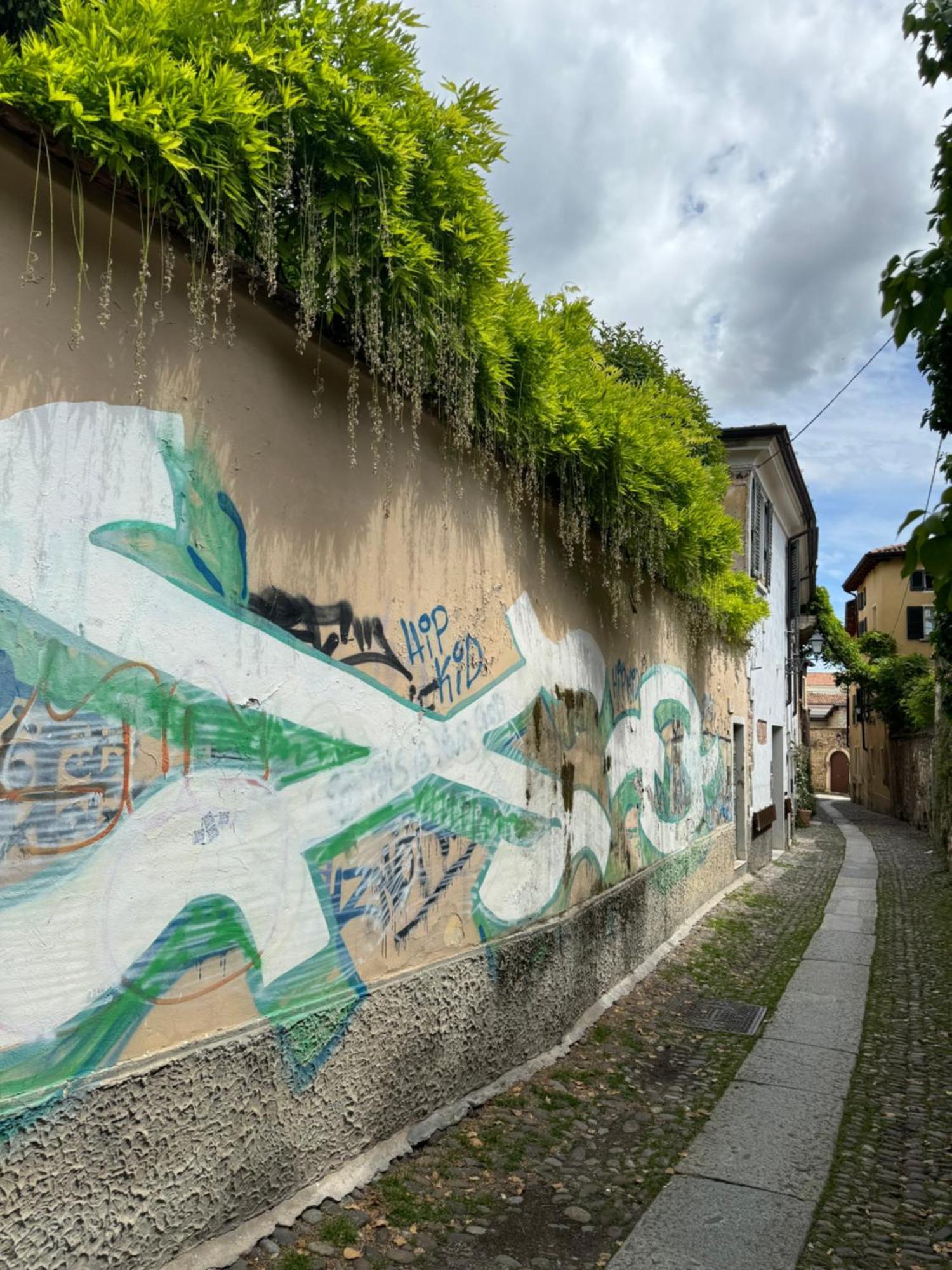 Dimora Legnazzi_A Gem In The Heart Of Brescia Apartment Bagian luar foto
